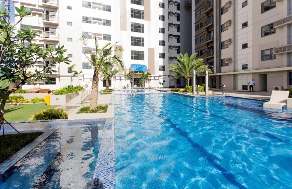 Horizon 101 A4 Near Robinson Mall Free Pool Wifi 宿务 外观 照片